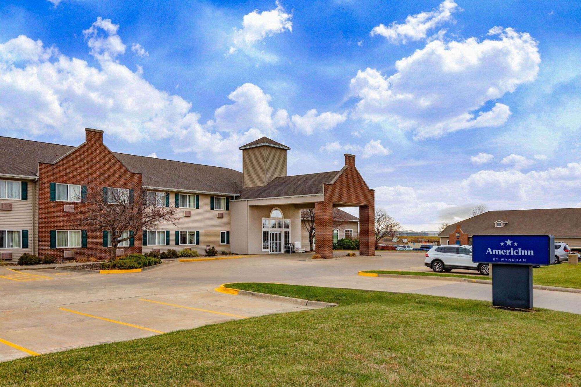 Americinn By Wyndham Pella Dış mekan fotoğraf